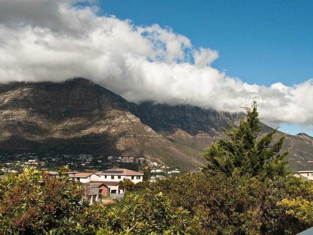 Somersby Guest House Hout Bay Esterno foto