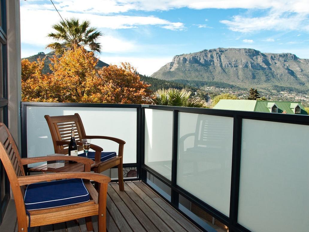 Somersby Guest House Hout Bay Esterno foto