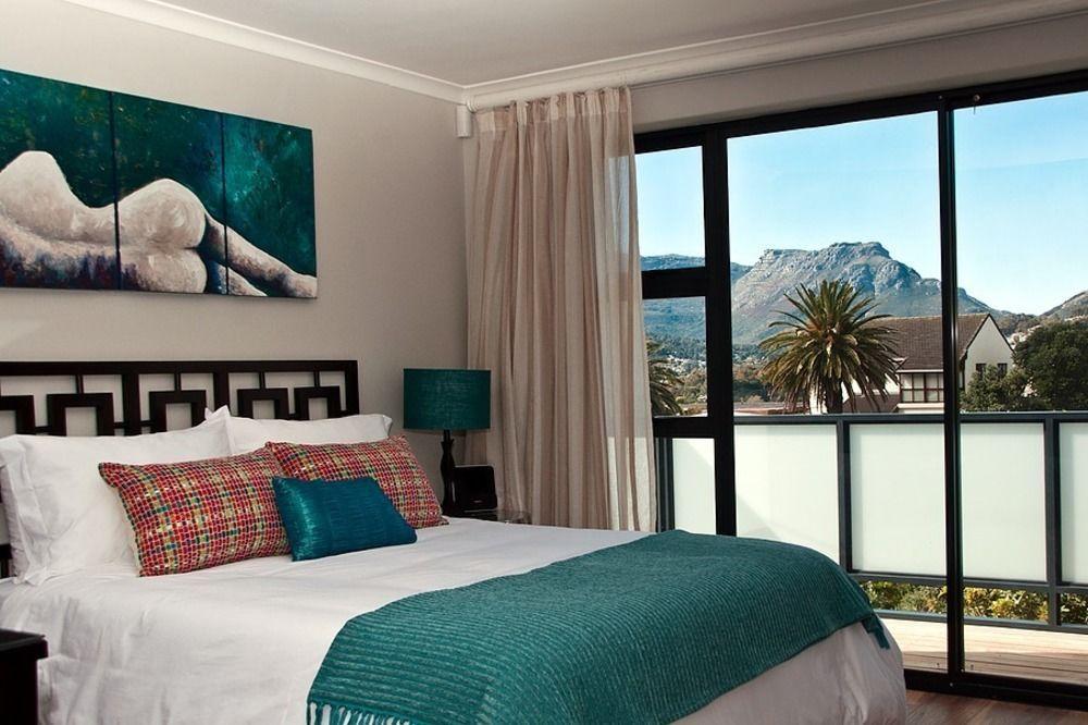 Somersby Guest House Hout Bay Esterno foto