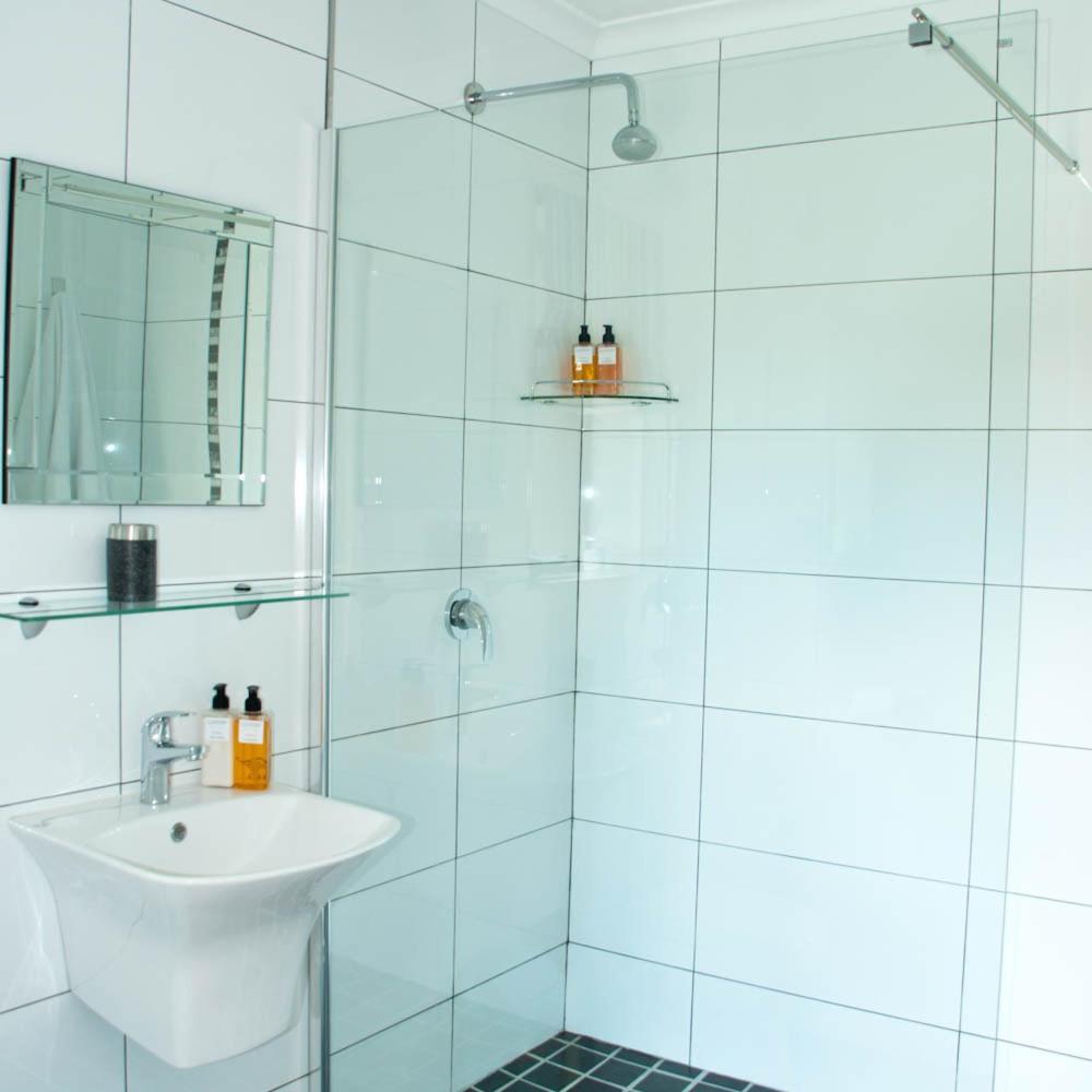 Somersby Guest House Hout Bay Esterno foto